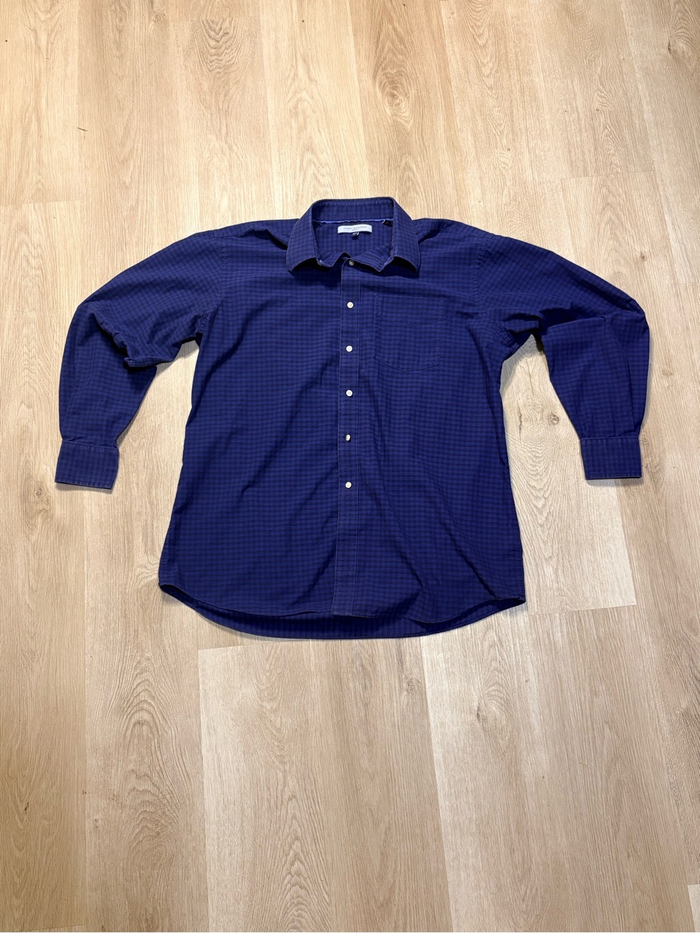 Vintage Tommy Hilfiger Blue Plaid Button Up Shirt Size Large Long Sleeve Cotton